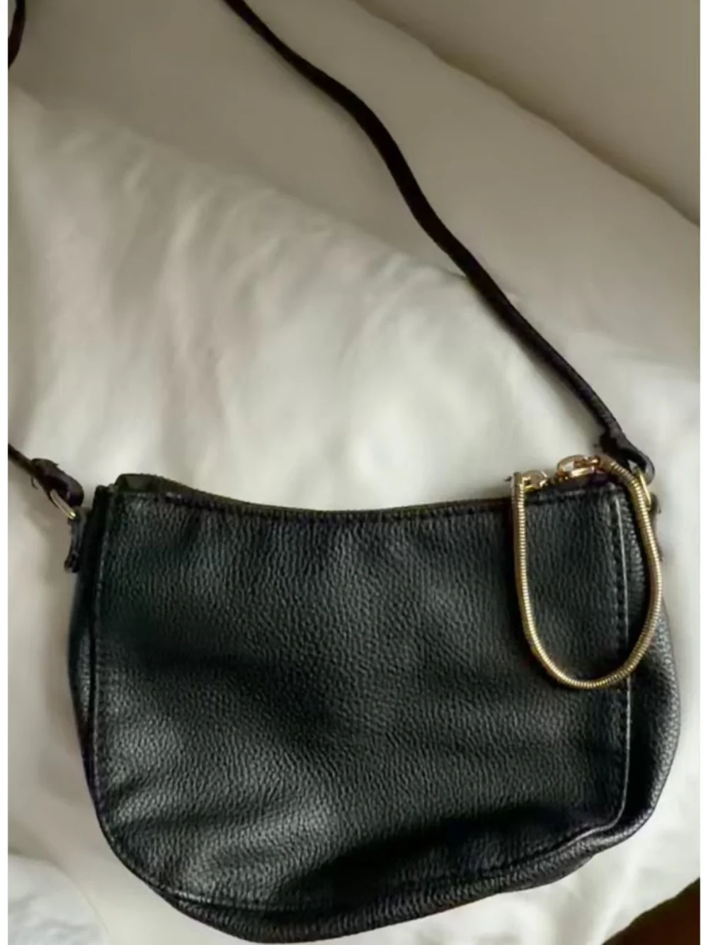 H&M brand color